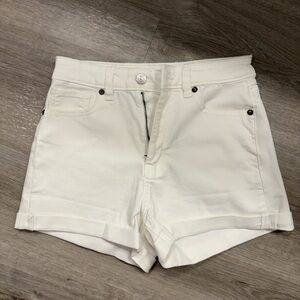 NWT white American eagle shorts